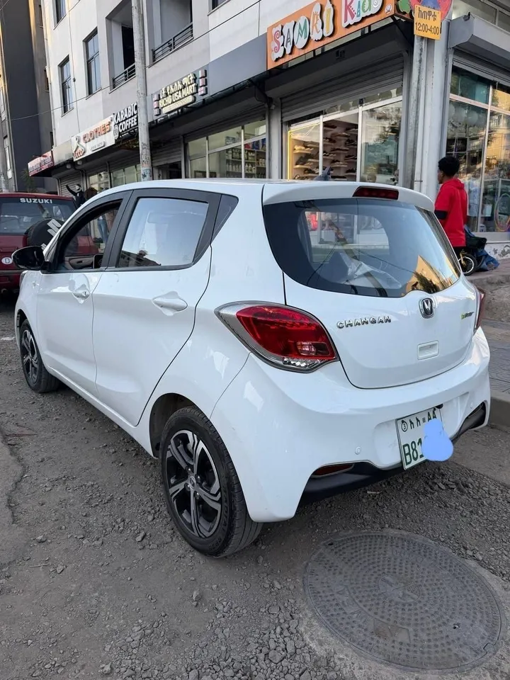 Changan E-Star 2023 Electric SUV – photo 4