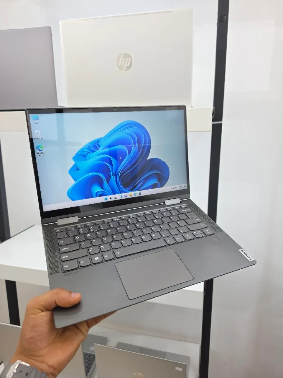 Lenovo Yoga X360 Touch Laptop – photo 4