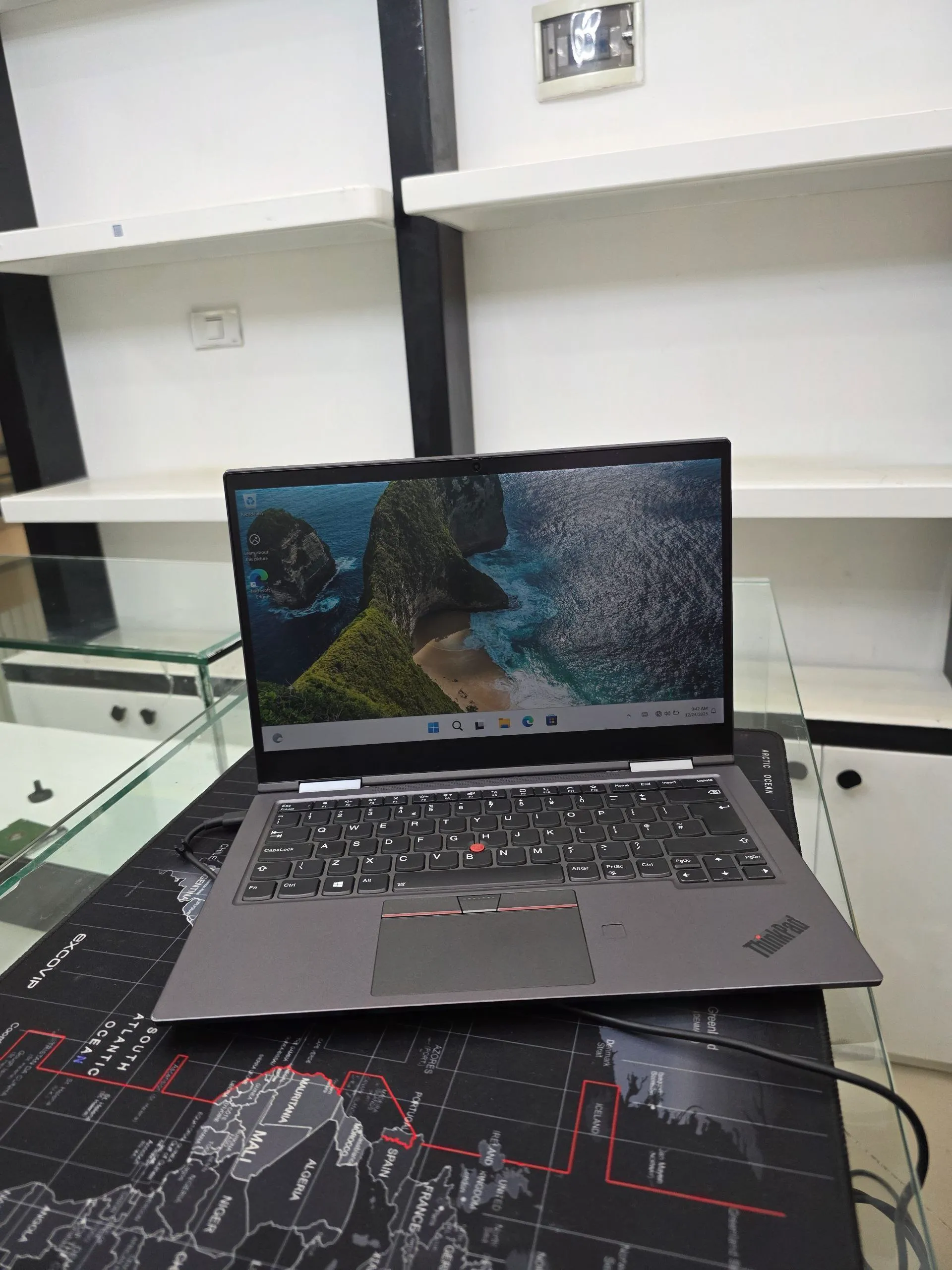 Lenovo ThinkPad X1 Yoga i7 – photo 4