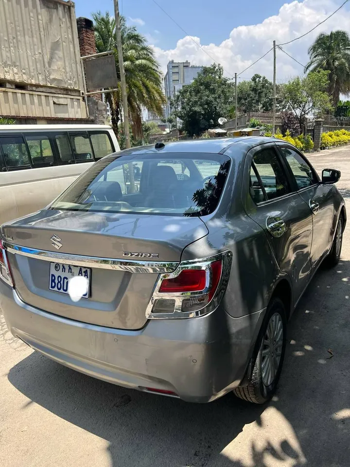 Suzuki Dzire 2021 Automatic – photo 6