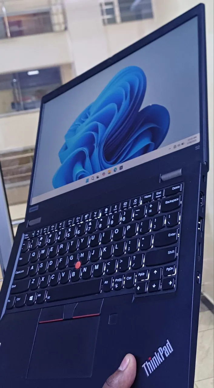 Lenovo ThinkPad S2 Core i7 Laptop – photo 3