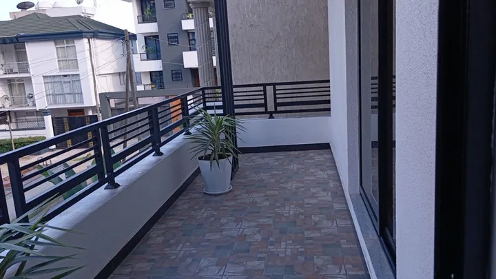 Modern G+2 House Summit 250 Sqm – photo 4