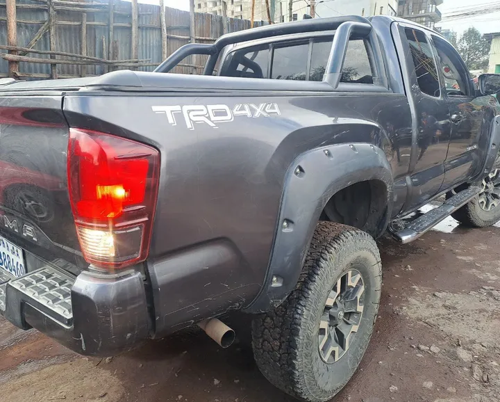Toyota Tacoma 2020 Automatic 4WD – photo 3