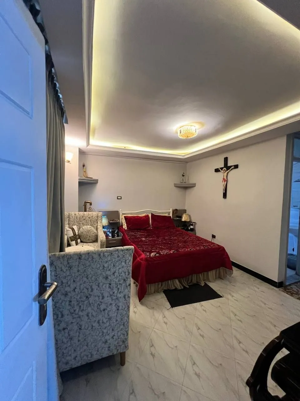 40/60 Condominium 3 Bedroom Ayat – photo 8