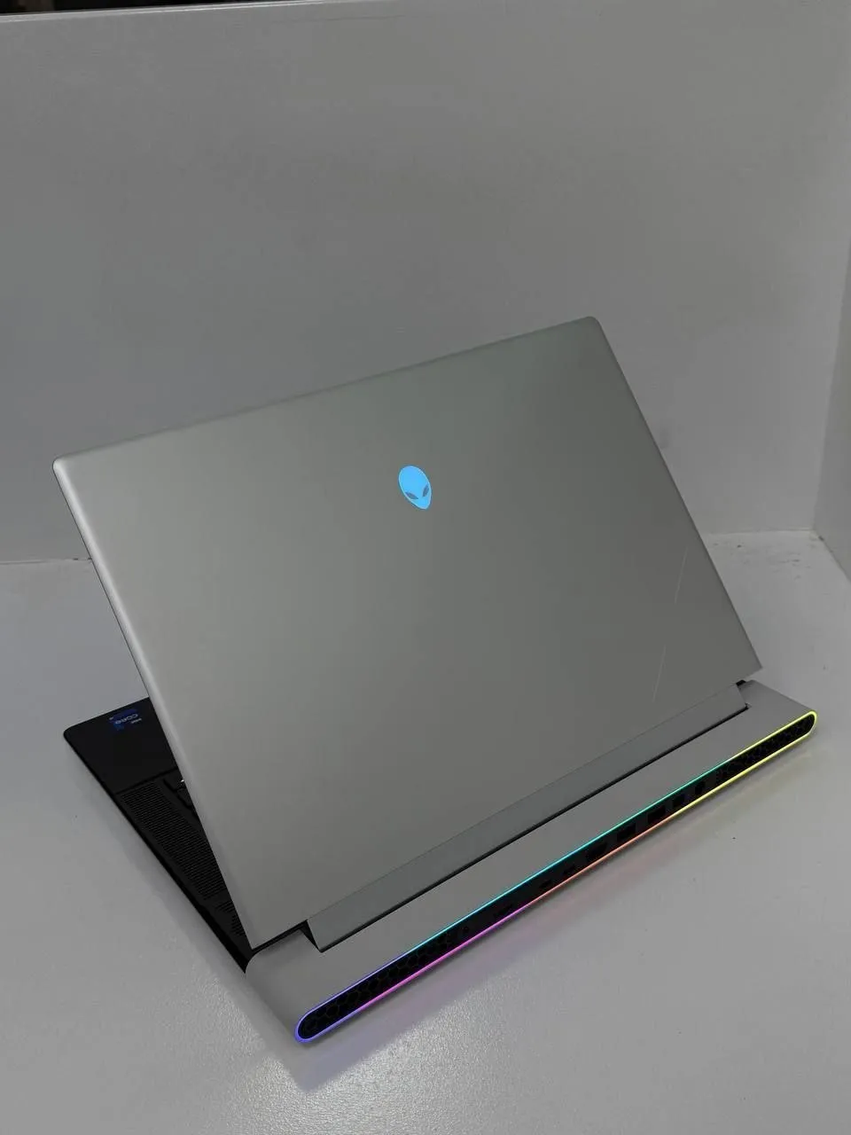 Alienware x16 R1 RTX 4080 Laptop – photo 3