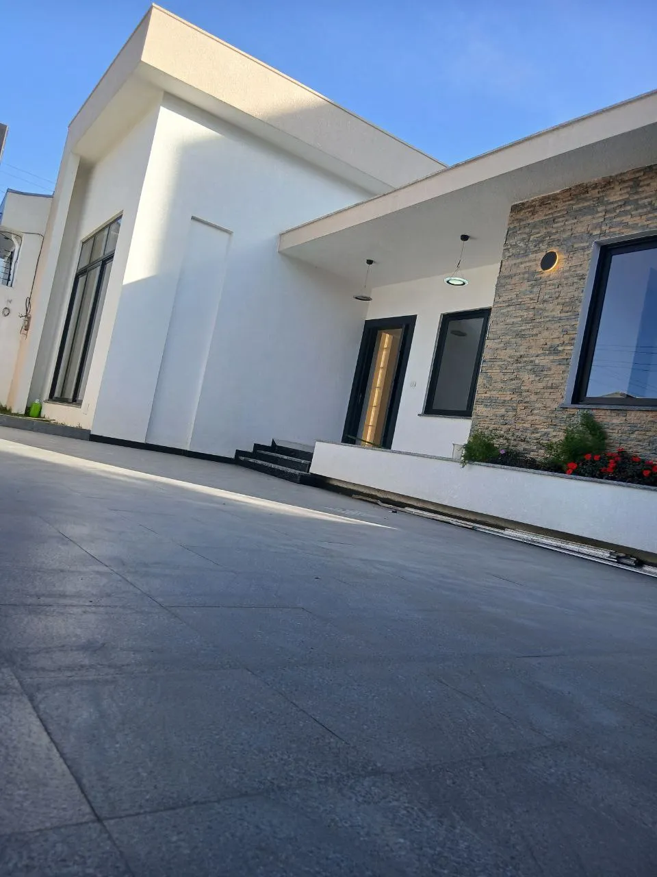 Modern 5 Bedroom Villa House – photo 4