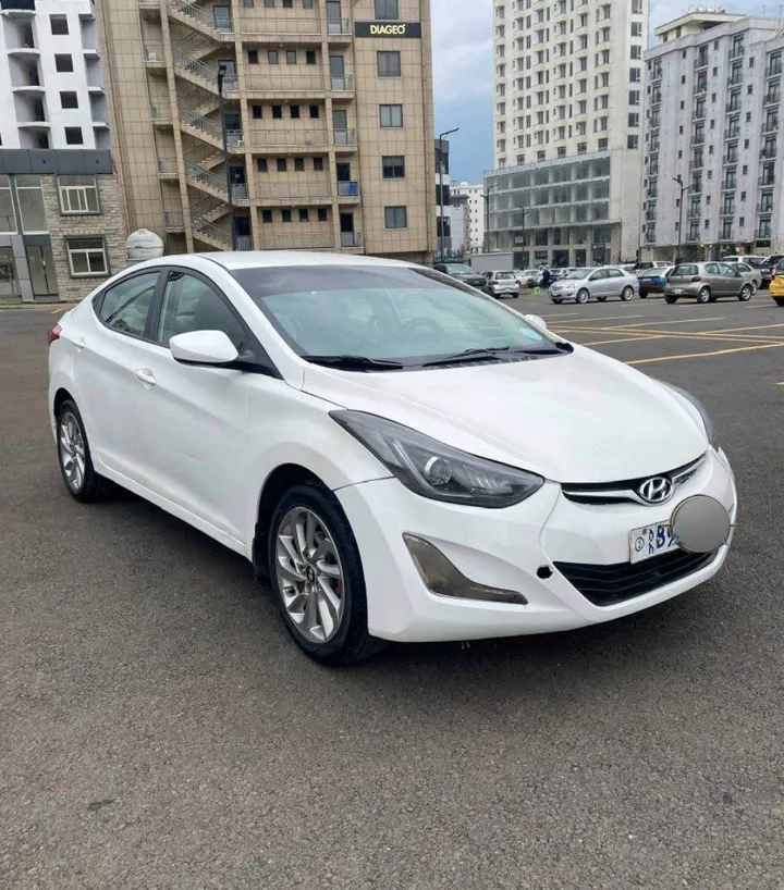 2014 Hyundai Elantra Automatic – photo 5