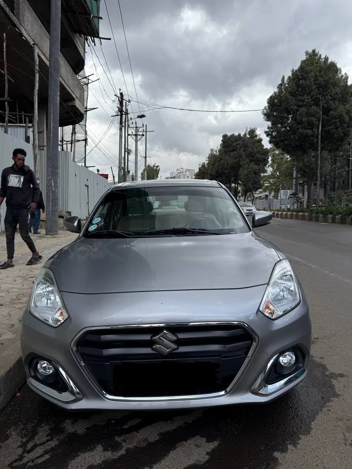 Suzuki Dzire 2022 Automatic Sedan – photo 6