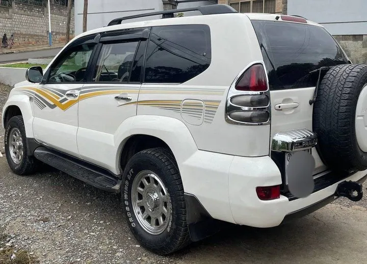 Toyota Land Cruiser Prado 2007 – photo 6