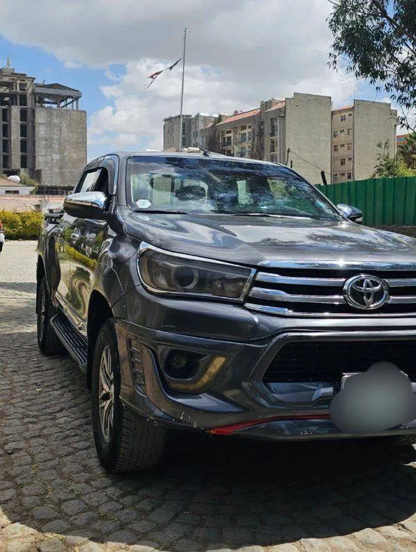 Toyota Hilux Revo Double Cab 2017 – photo 5