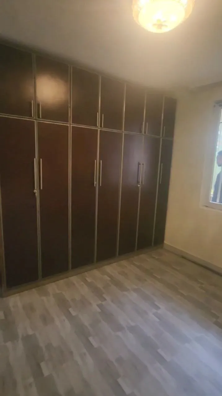 3-Bedroom Condominium in Summit – photo 4