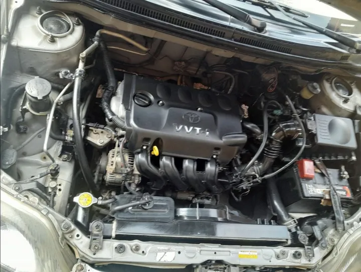 Toyota Corolla 2003 Manual – photo 5