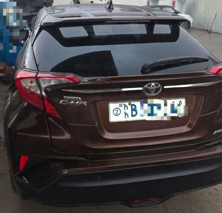 Toyota C-HR 2017 Automatic – photo 4