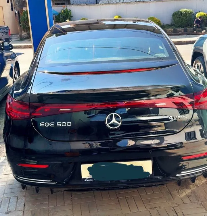 Mercedes-Benz EQE 500 4Matic Sedan – photo 4