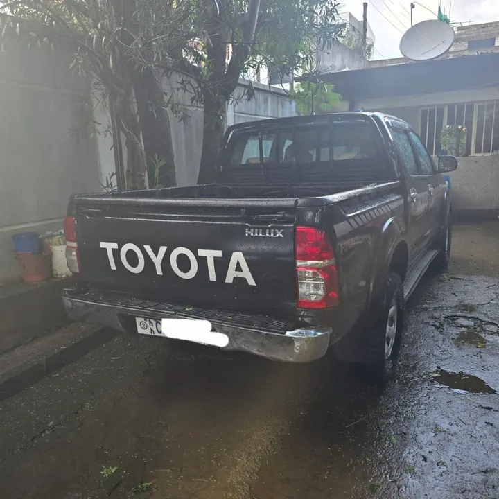 Toyota Hilux Pickup 2013 – photo 3