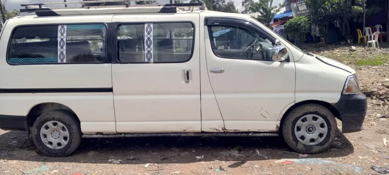 Dolphin 2007 Manual Diesel Van – photo 3