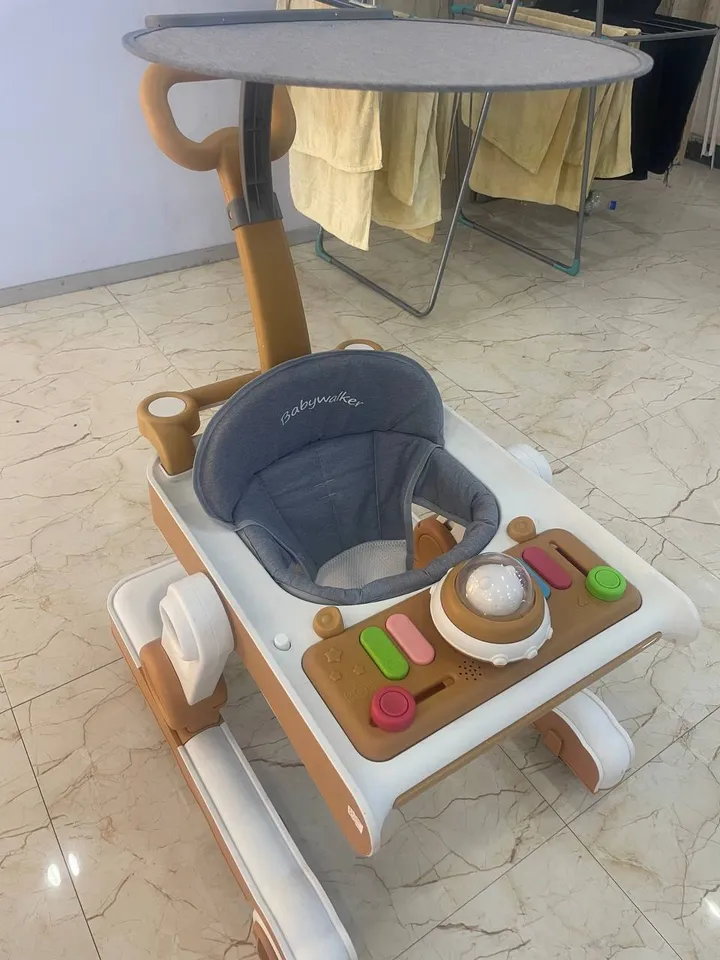 3-in-1 Baby Walker with Canopy – photo 3
