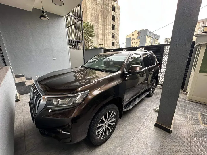 Toyota Landcruiser Prado 2019 – photo 4