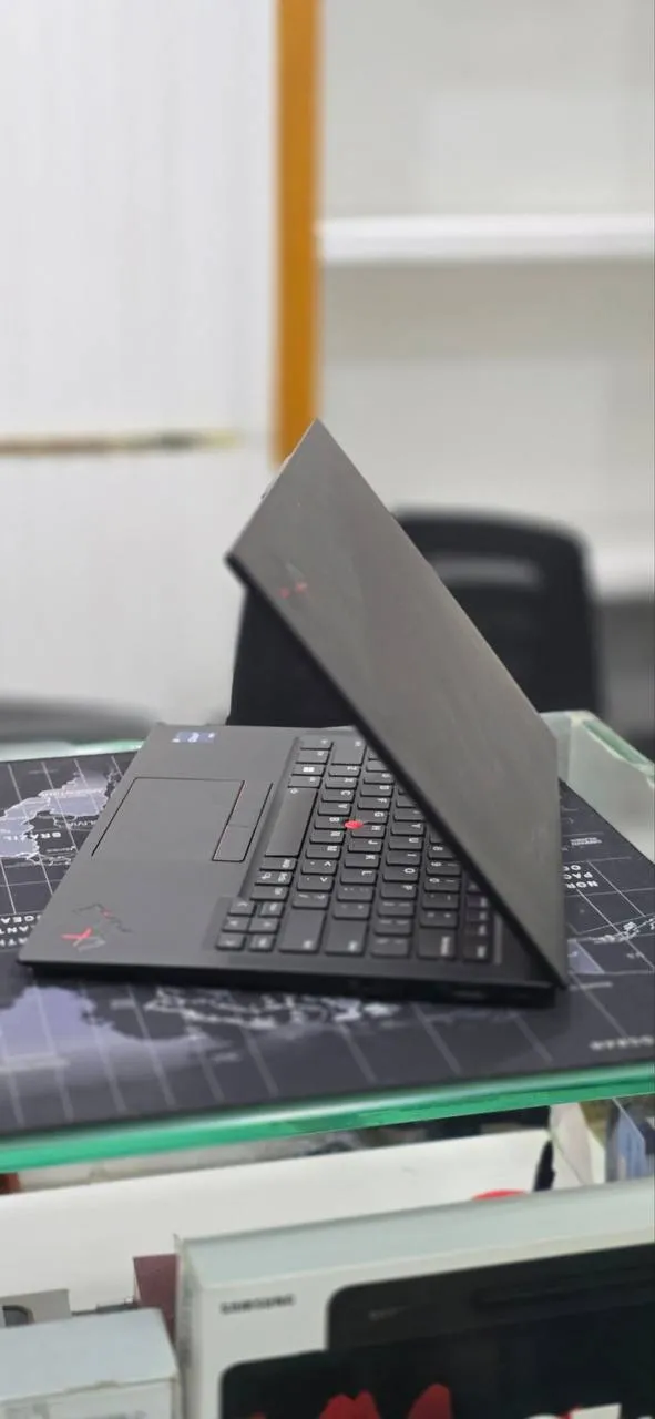 Lenovo ThinkPad X1 Carbon i7 – photo 5