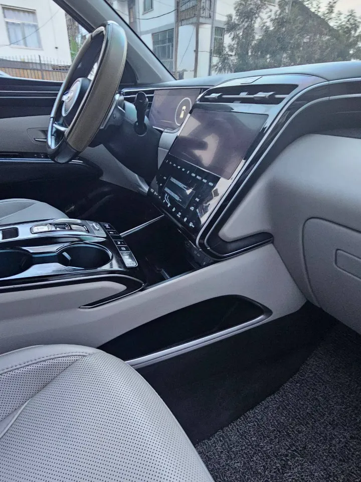 Hyundai Tucson 2023 Hybrid – photo 3