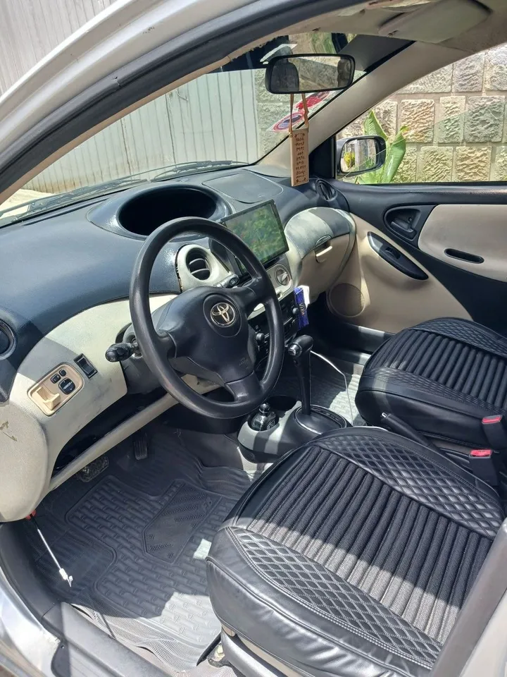 Toyota Vitz 2004 Automatic – photo 6
