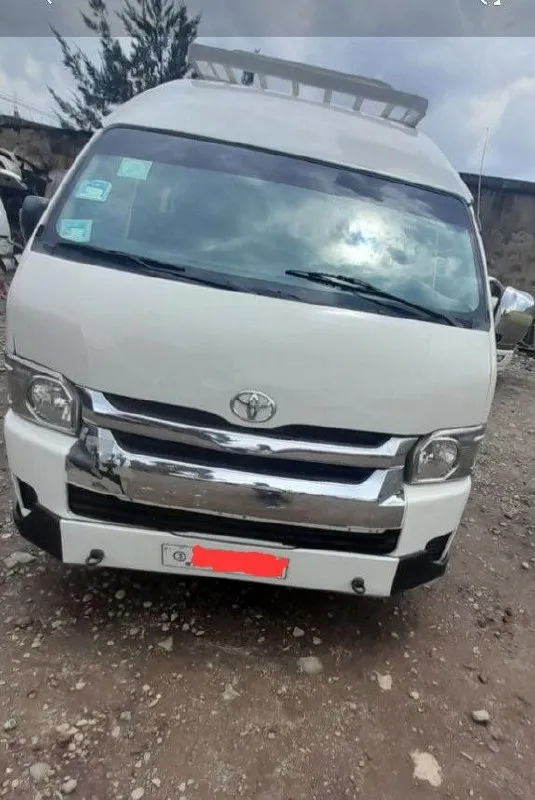 Toyota Highroof Van 2016 – photo 3