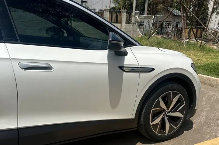 Volkswagen ID.4 Crozz Pro 2022 – photo 3