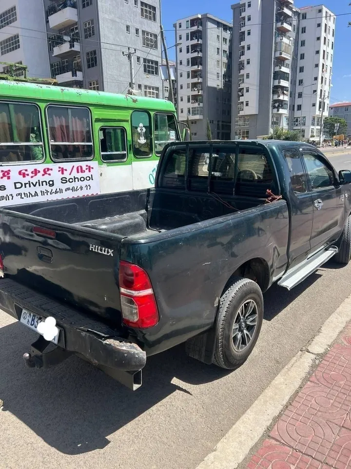 Toyota Hilux 2006 King Cab – photo 3