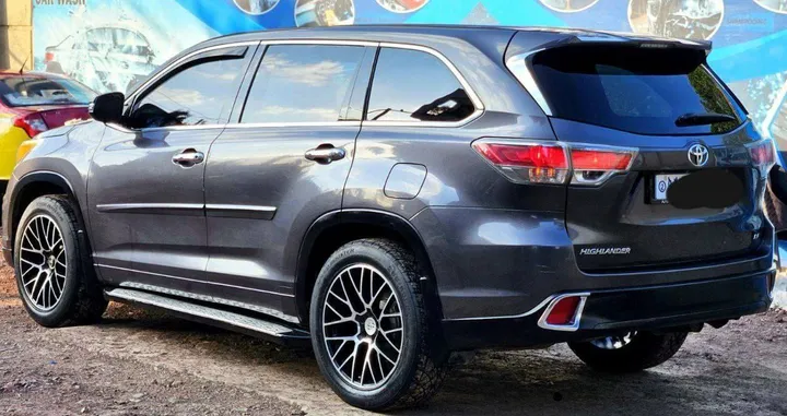 2015 Toyota Highlander SUV – photo 7
