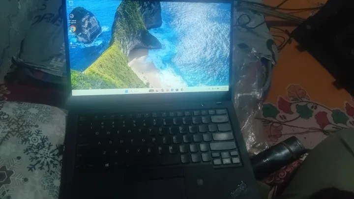 Lenovo X1 Carbon i7 Laptop – photo 4
