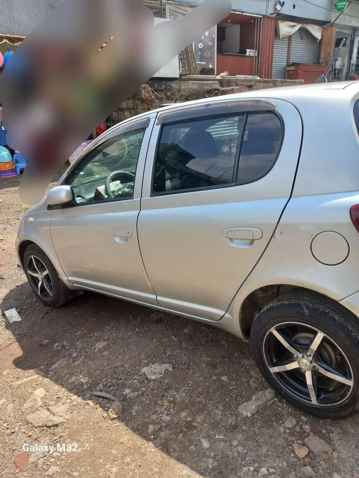 Toyota Vitz 2004 Automatic – photo 6