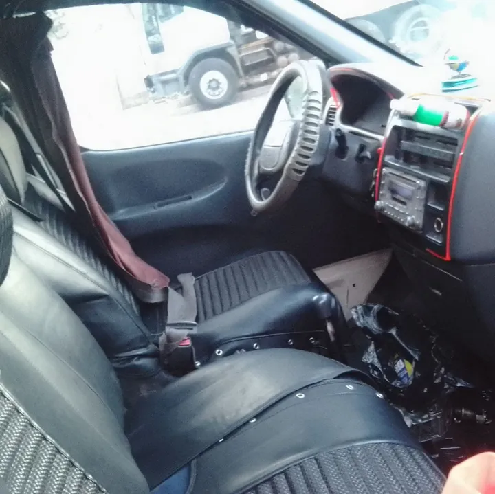 Toyota Dolphin 2L Van 1999 – photo 6