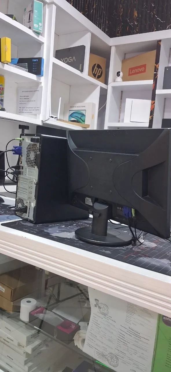 HP ProDesk 400 G5 Desktop – photo 4