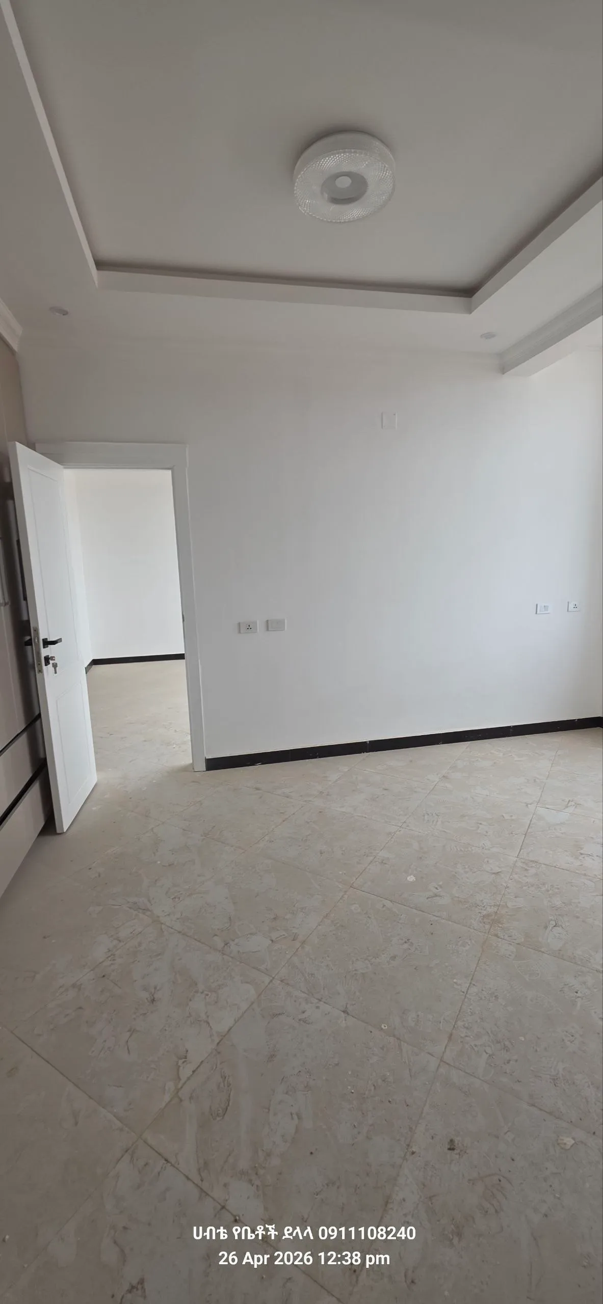 3 Bedroom Apartment in Summit – photo 8