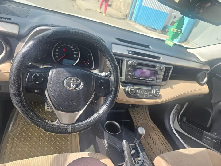Toyota Rav4 2015 – photo 7