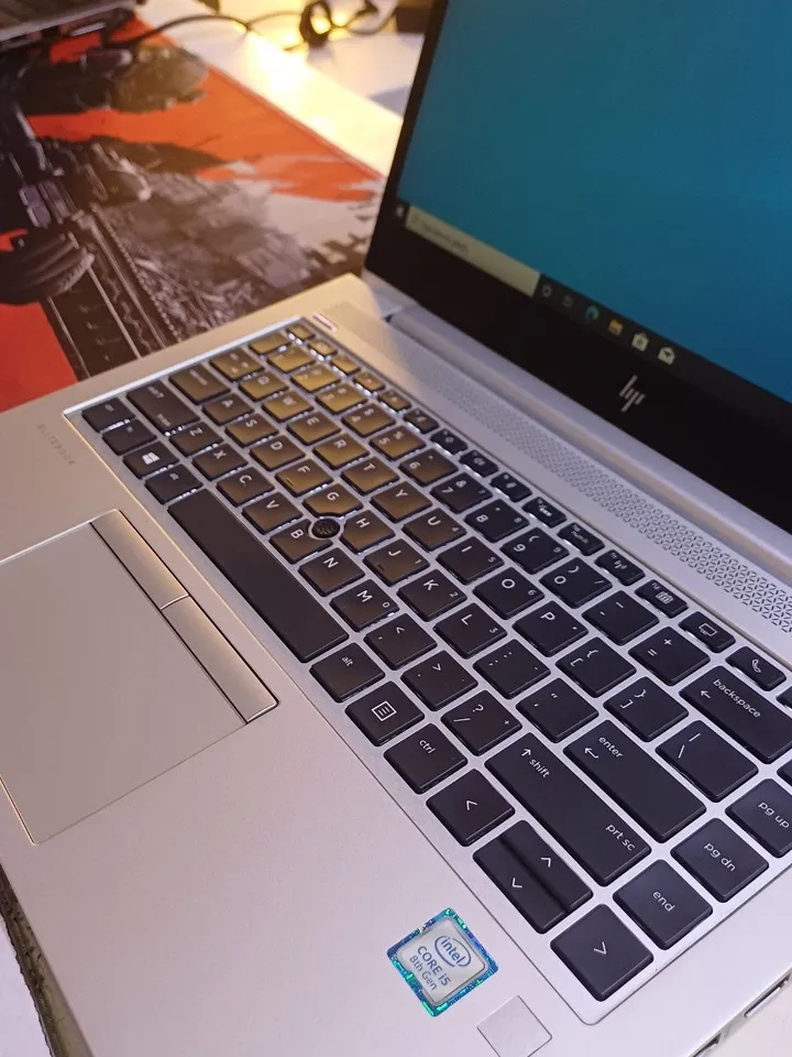 HP EliteBook 840 G5 i5 Laptop – photo 7