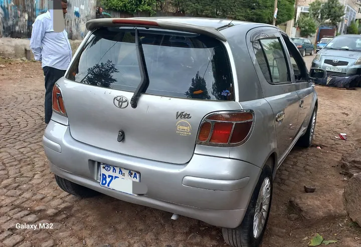 Toyota Vitz 2002 Automatic – photo 4