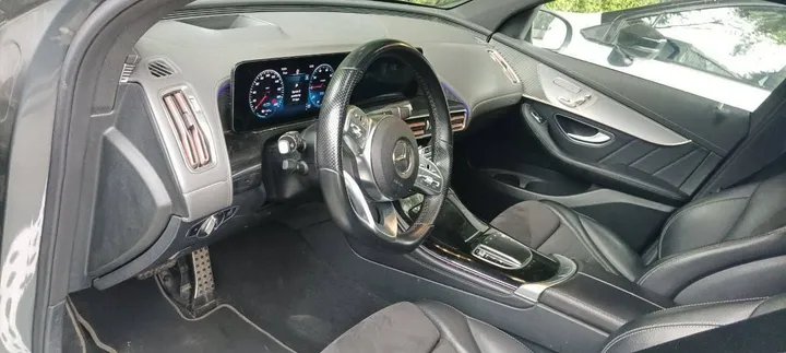 Mercedes-Benz EQC 400 4Matic EV – photo 4