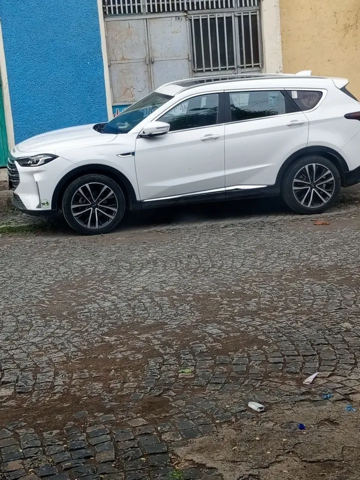 Cherry Jetour X70 Plus 2023 SUV – photo 3