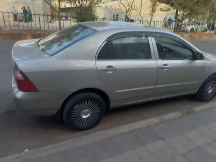 Toyota Corolla 2006 Manual – photo 4