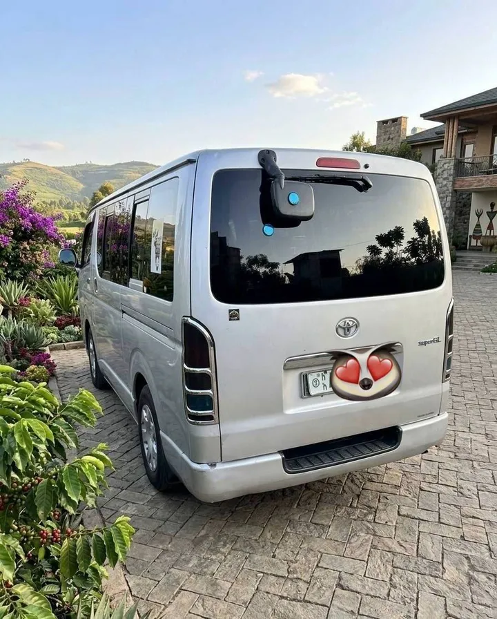 Toyota Super GL 2007 Automatic – photo 8