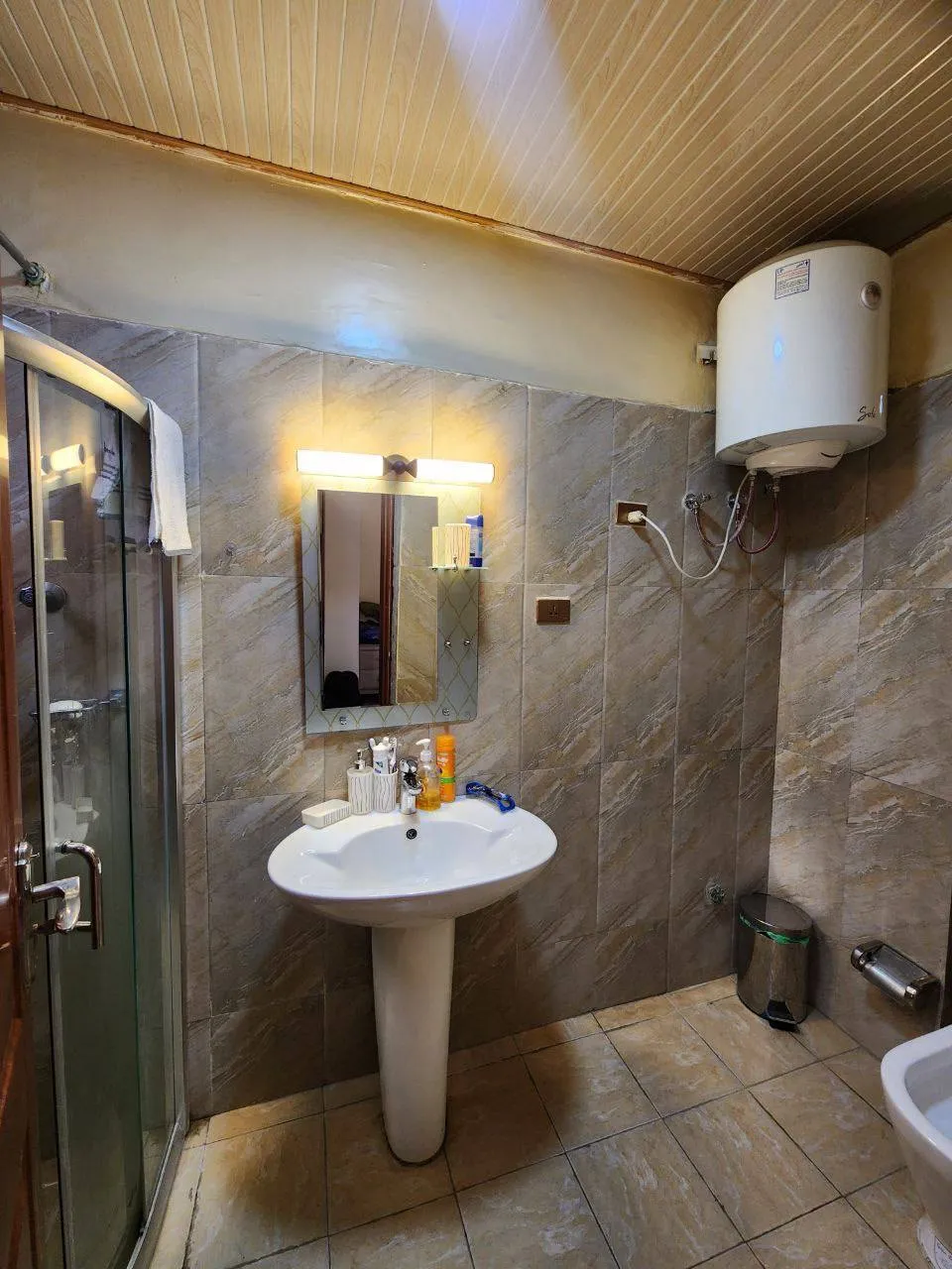 2 Bedroom Apartment Bole Ayer Menged – photo 4