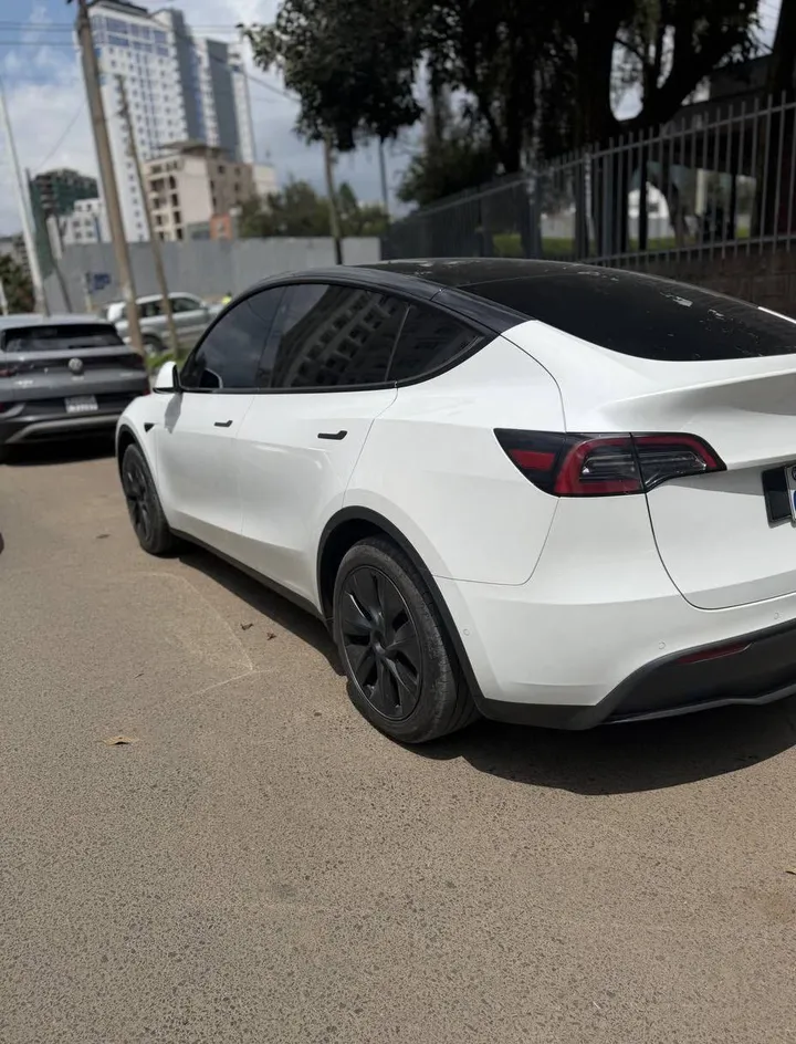 Tesla Model Y 2023 – photo 6