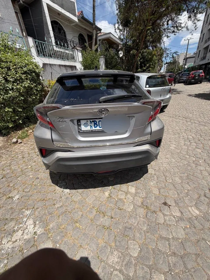 Toyota CHR 2017 – photo 4