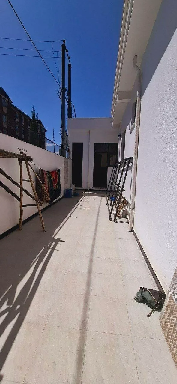 3 Bedroom Villa for Sale in Semit – photo 6