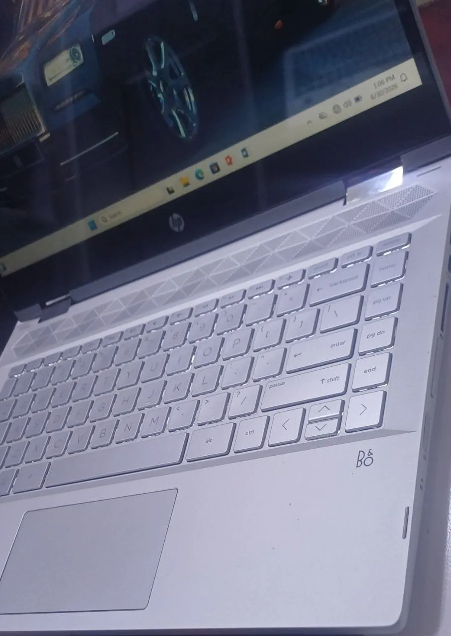 HP Pavilion x360 Core i5 Laptop – photo 3