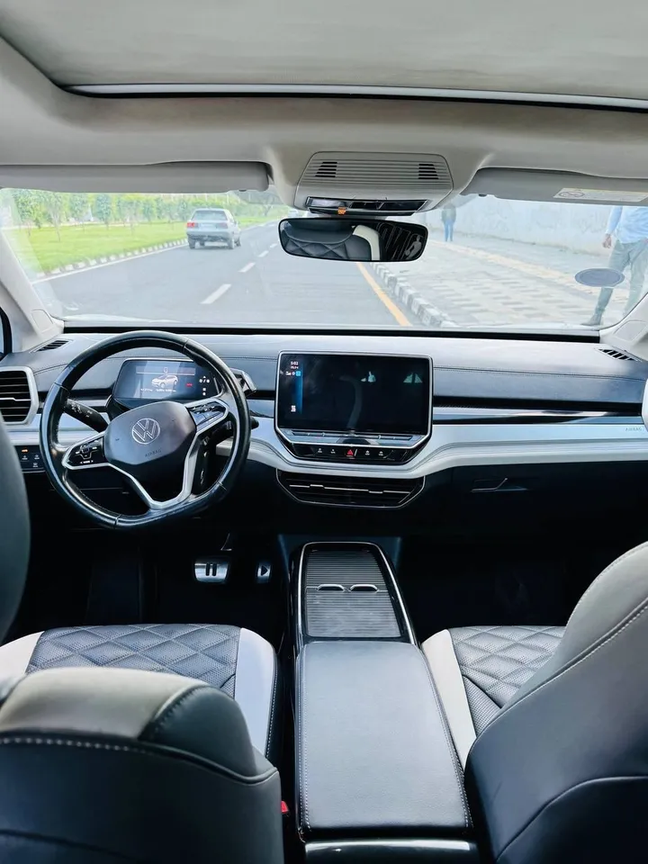 Volkswagen ID.6 Crozz Pro 2023 – photo 6