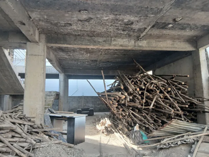 155 sqm G+3 Skeleton in Summit – photo 4