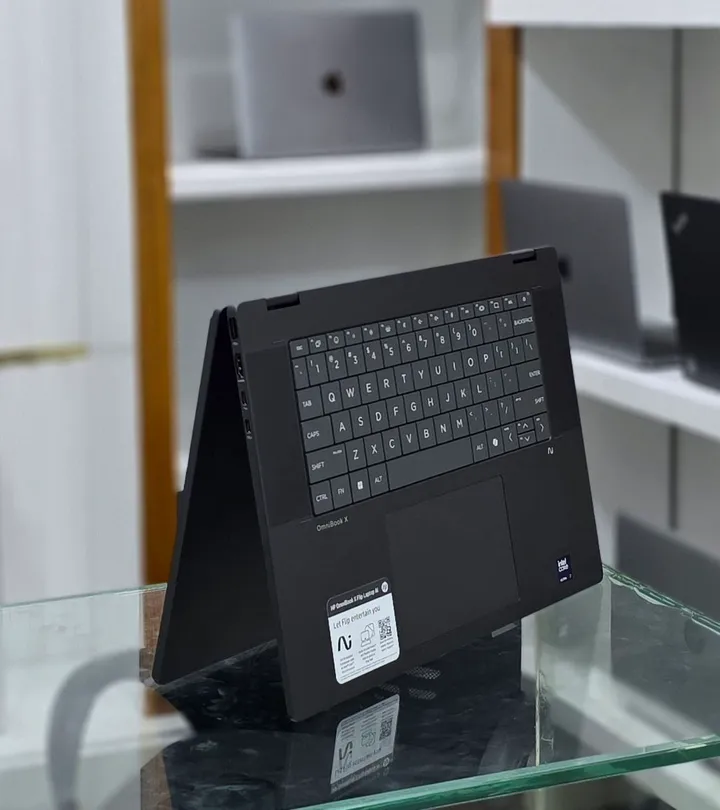 HP OmniBook X Flip 16 – photo 3