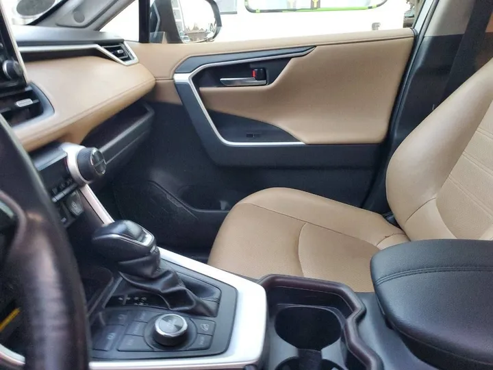 Toyota RAV4 2021 Full-Option – photo 6